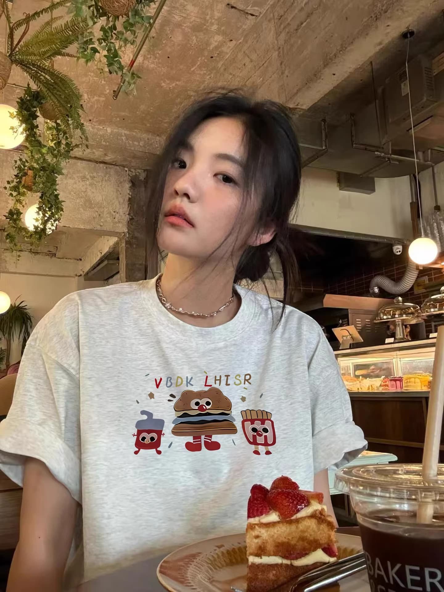 경관 그림 21 순면 210 그램 2026 년 봄 여름 드레스 반팔 티셔츠 여성 한국 스타일 프린트 상세 이미지 2