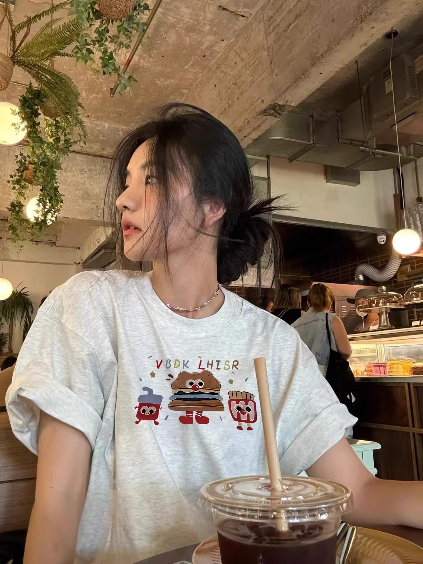 경관 그림 21 순면 210 그램 2026 년 봄 여름 드레스 반팔 티셔츠 여성 한국 스타일 프린트 상세 이미지 3