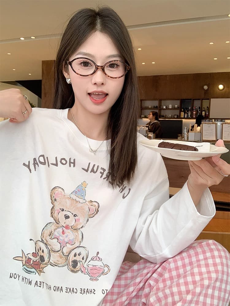 경관 그림 21 순면 210 그램 가을 의상 긴팔 티셔츠 여성 루즈핏 맨위 프린트