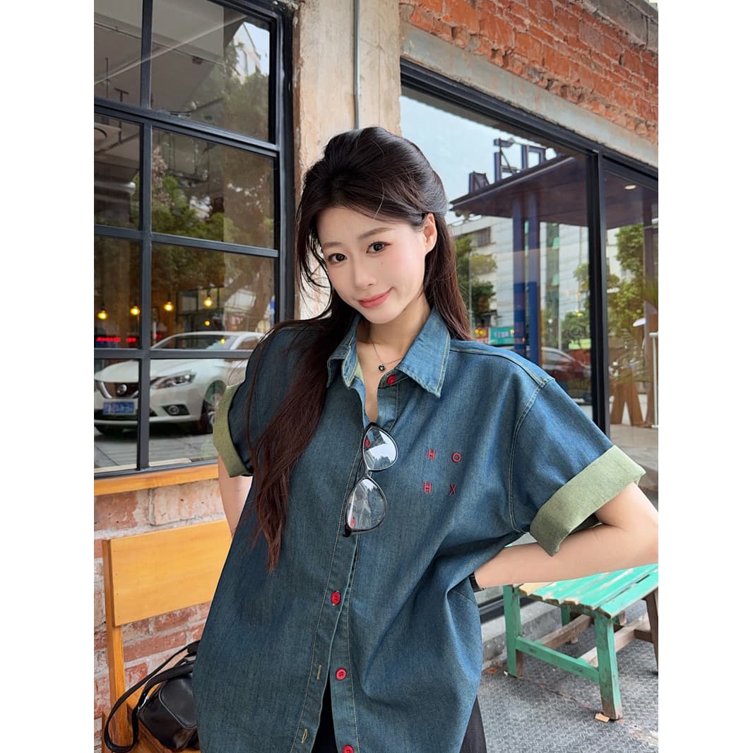 실사 한 부서 레트로 배색 알파벳 자수 데님 여성 셔츠 여름 느긋한 캐주얼 반팔 맨위 재킷 이미지 3