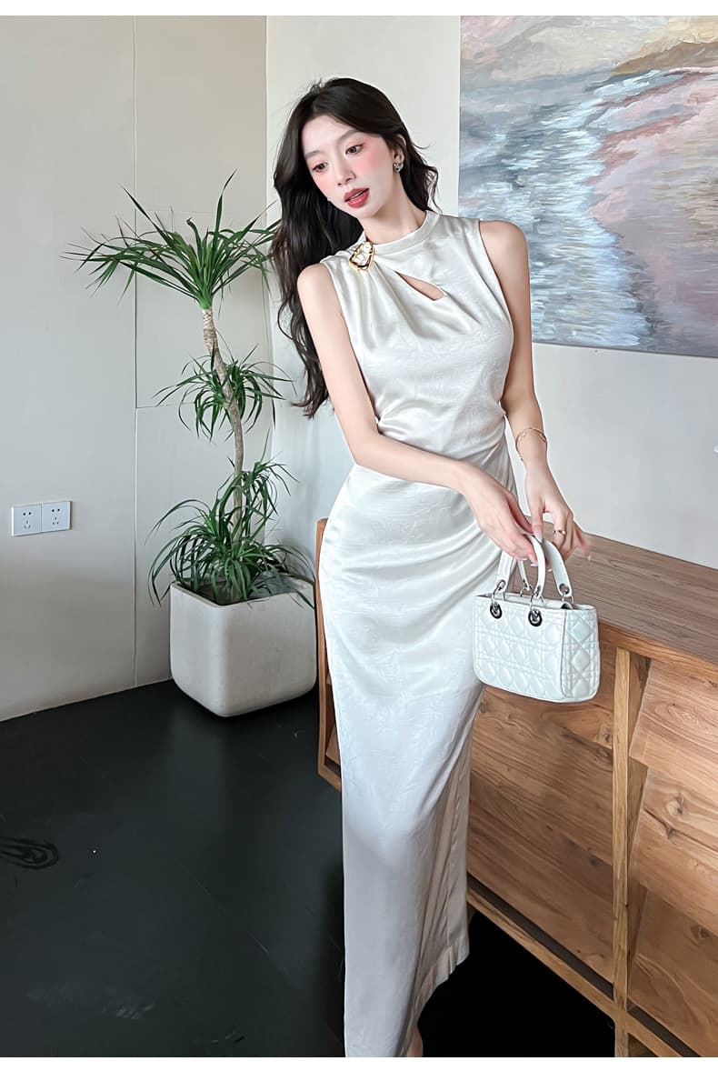 실사 2026 여름 새로운 럭셔리 빛 새틴 잡아라. 주름 질감 물방울 홀로우 아웃 맞춤 핀 핀치 Pleat 민소매 드레스 상세 이미지 20