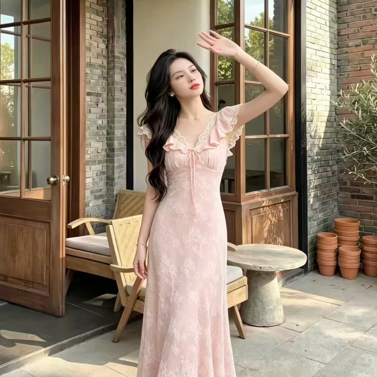 프랑스식 허리 수축 디스플레이 품격 몸매 가꾸기 V넥 레이스 조각 자카드 거품 소매 휴가 바람 드레스 2026 여름 상세 이미지 8