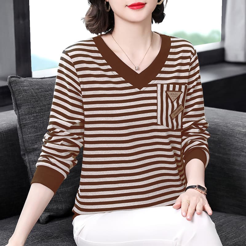 2026 가을 새로운 긴팔 티셔츠 여성 비료 추가 XL 여성 의류 루즈핏 엄마 다용도 캐주얼 V넥 스트라이프 기본 셔츠 이미지 3