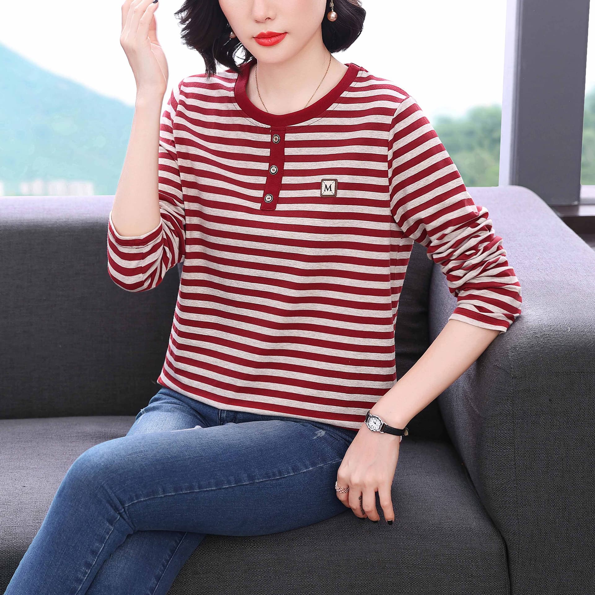 2026 가을 새로운 스트라이프 순면 긴팔 티셔츠 여성 레저 패션 외국 가스 중노년 어머니 드레스 맨위 이미지 2