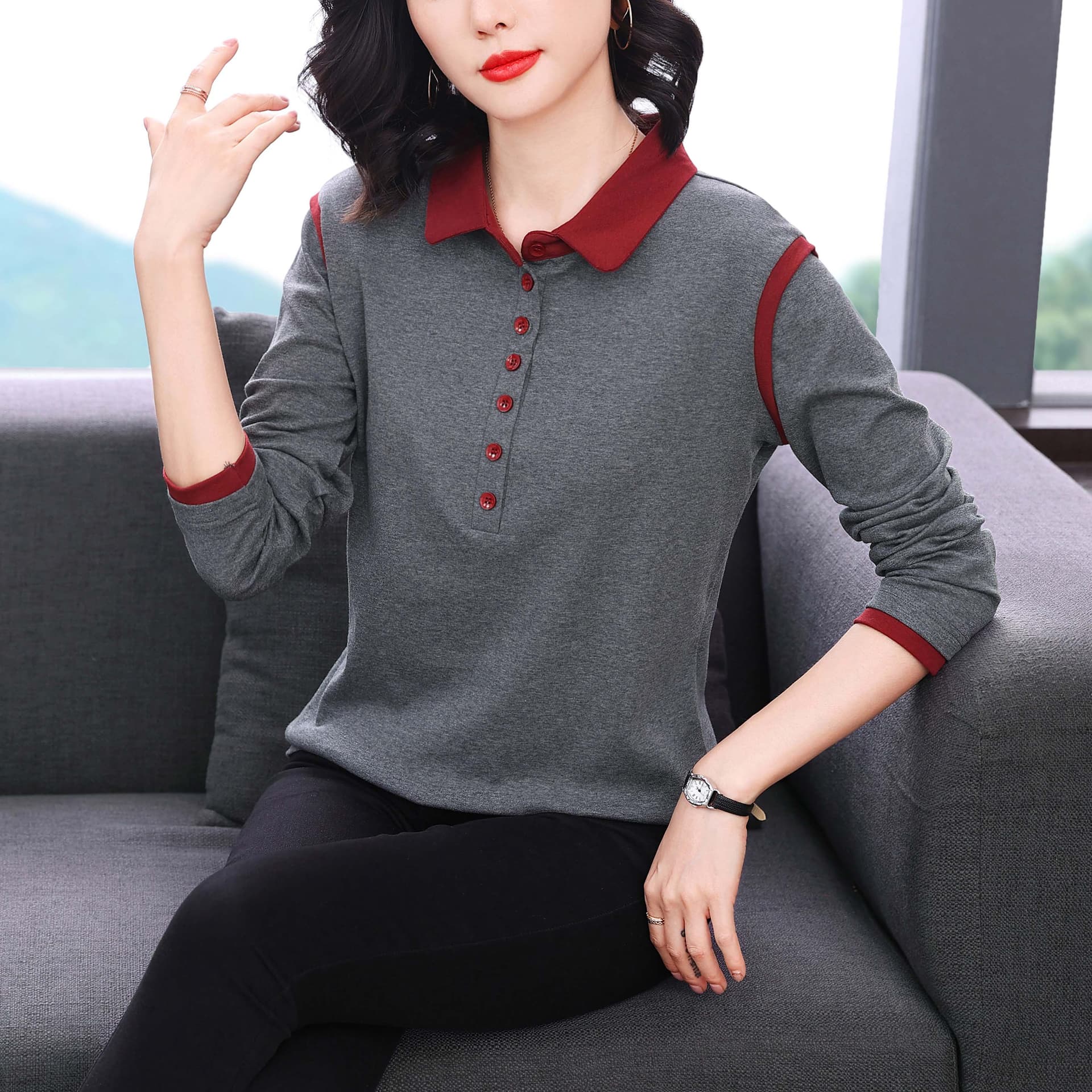 2026 가을 순면 긴팔 티셔츠 여성 외국 가스 연령 감소 패션 슬림해 보이는 다용도 여성 폴로 칼라 기본 셔츠 맨위 이미지 2