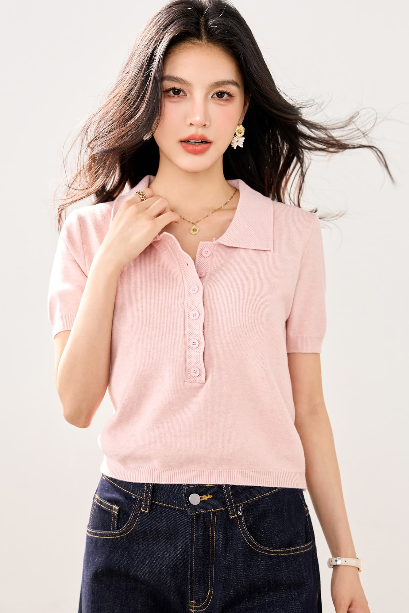 실사 2026 봄 여름 새로운 미니멀리즘 바람 POLO 칼라 단추 니트 스웨터 반팔 여성 슬림해 보이는 다용도 쇼트 스타일 티셔츠 이미지 7