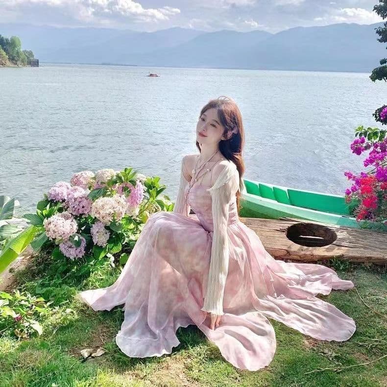 화이트 인사이드 bailistudio 사쿠라 남자 그것 여름 요정 바람 헤일로 염색 꽃무늬 불규칙 밑단 휴가 롱 스커트 상세 이미지 11