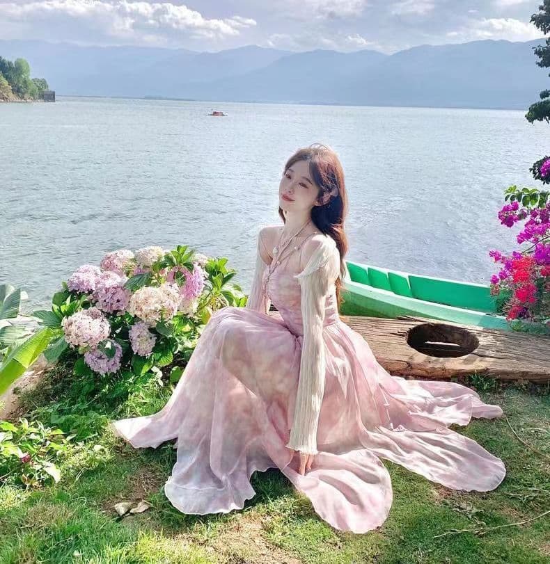 화이트 인사이드 bailistudio 사쿠라 남자 그것 여름 요정 바람 헤일로 염색 꽃무늬 불규칙 밑단 휴가 롱 스커트 상세 이미지 23
