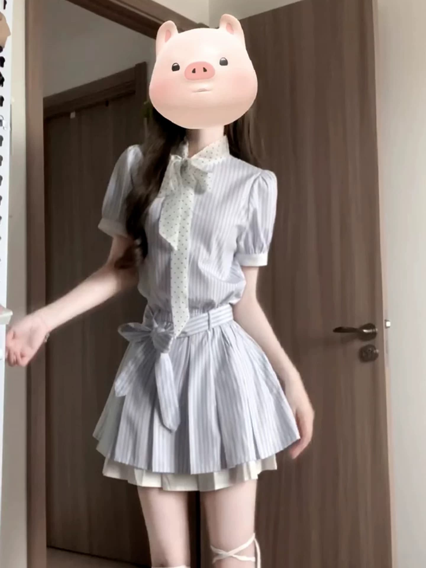 한 부서 학원 스타일 스트라이프 셔츠 드레스 아이들 여름 2025 새로운 miu 부서 허리 수축 작은 키 미니 스커트 이미지 2