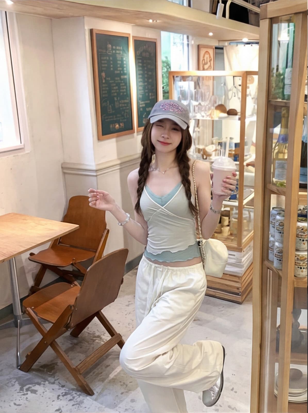 코코아 인사이드 미스 2026 여름 새로운 순수한 욕망 핫걸 분위기 센스 페이크 레이어드 레이스 캐미솔 맨위 상세 이미지 8