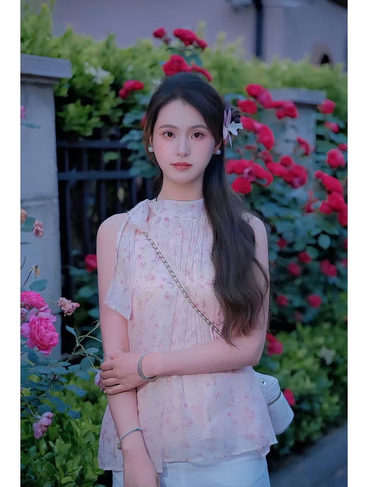 여름 Chic 핑크색 꽃무늬 조끼 셔츠 프랑스식 레트로 품격 달콤한 매운맛 오프숄더 바다 측면 민소매 가짜 맨위 이미지 4