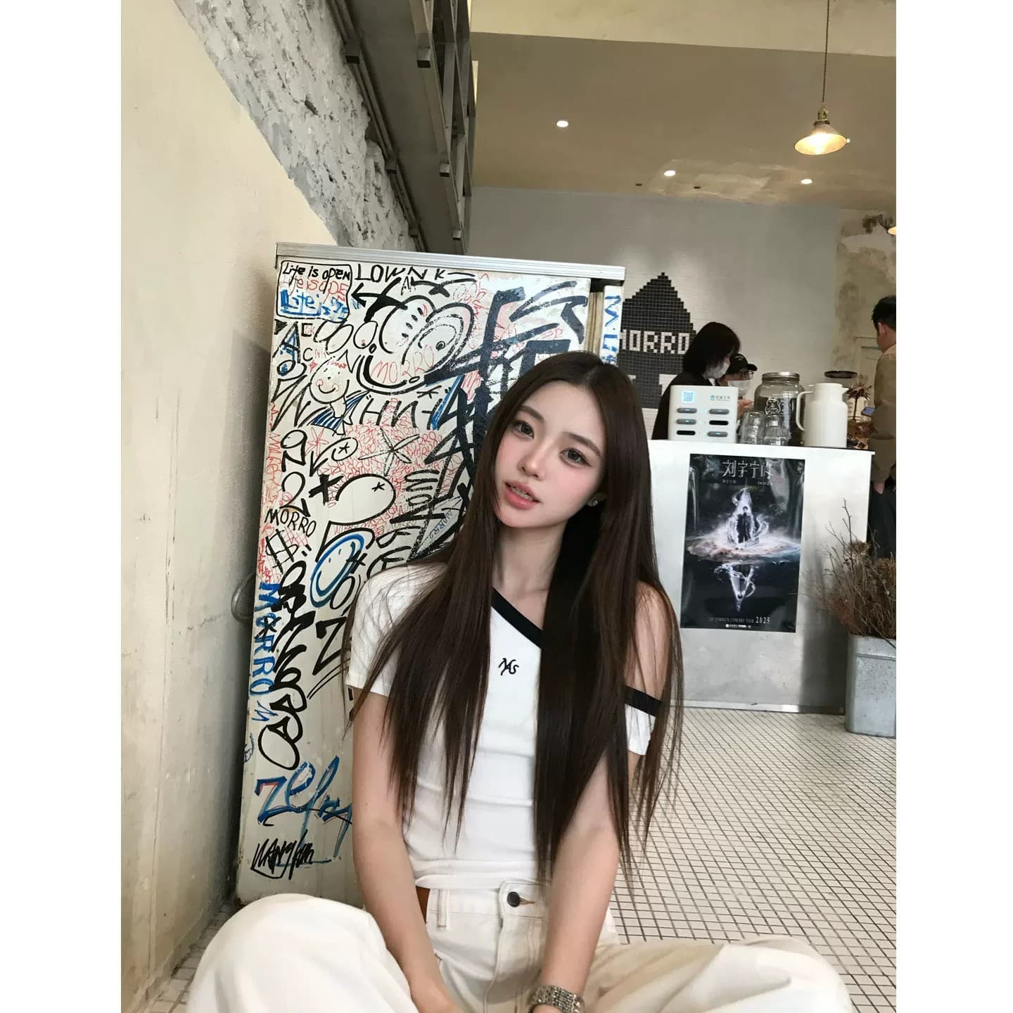 40 순면 한 부서 순수한 욕망 핫걸 바람이 아닙니다. 대칭 오프숄더 반팔 티셔츠 여성 여름 몸매 가꾸기 슬림해 보이는 디자인 센스 상세 이미지 4