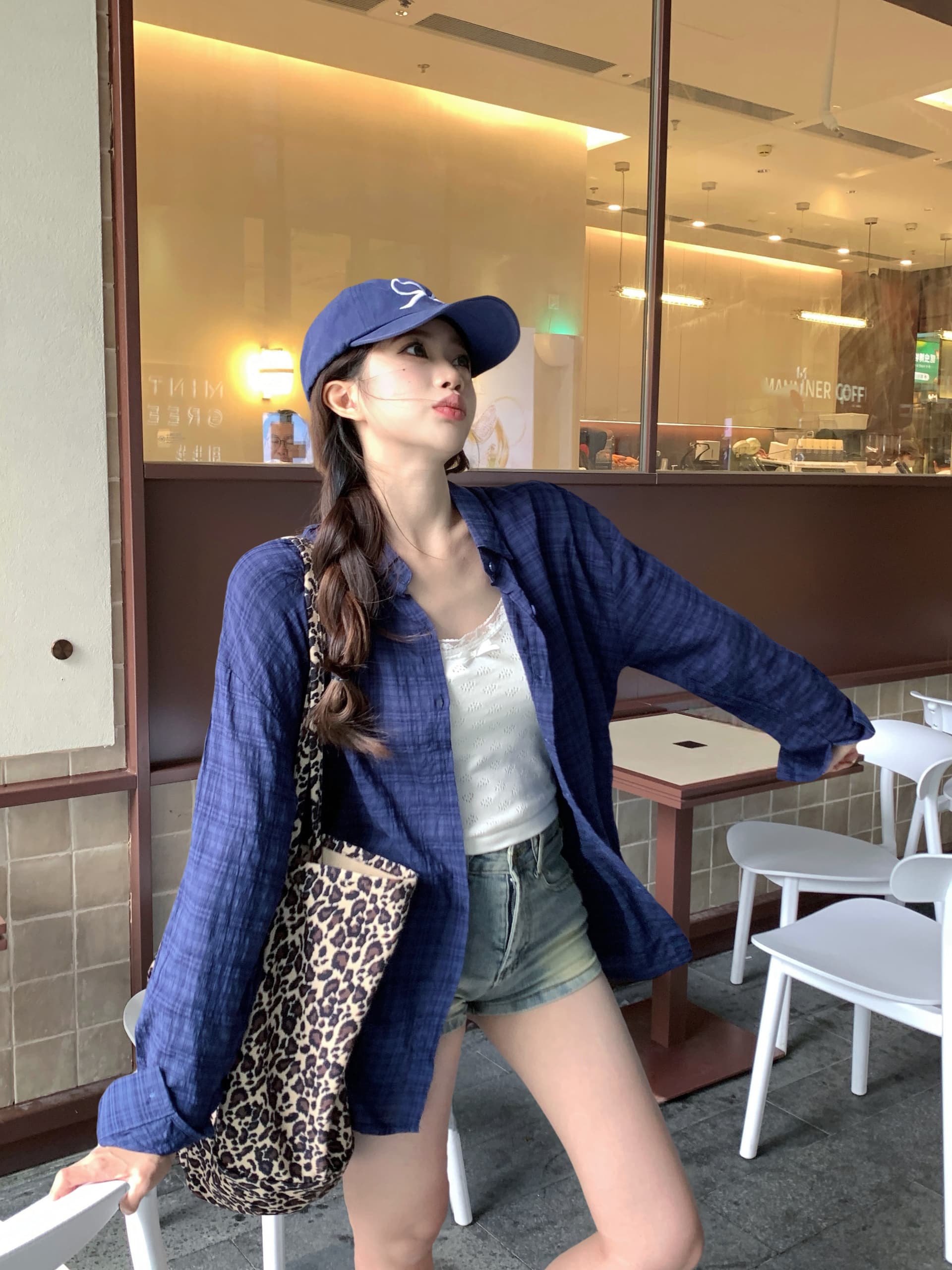 실사 일본식 품격 레트로 진한 파란색 순면 체크무늬 여성 셔츠 이른 가을 2025 서리가 내린 부서 고급 센스 맨위 이미지 4