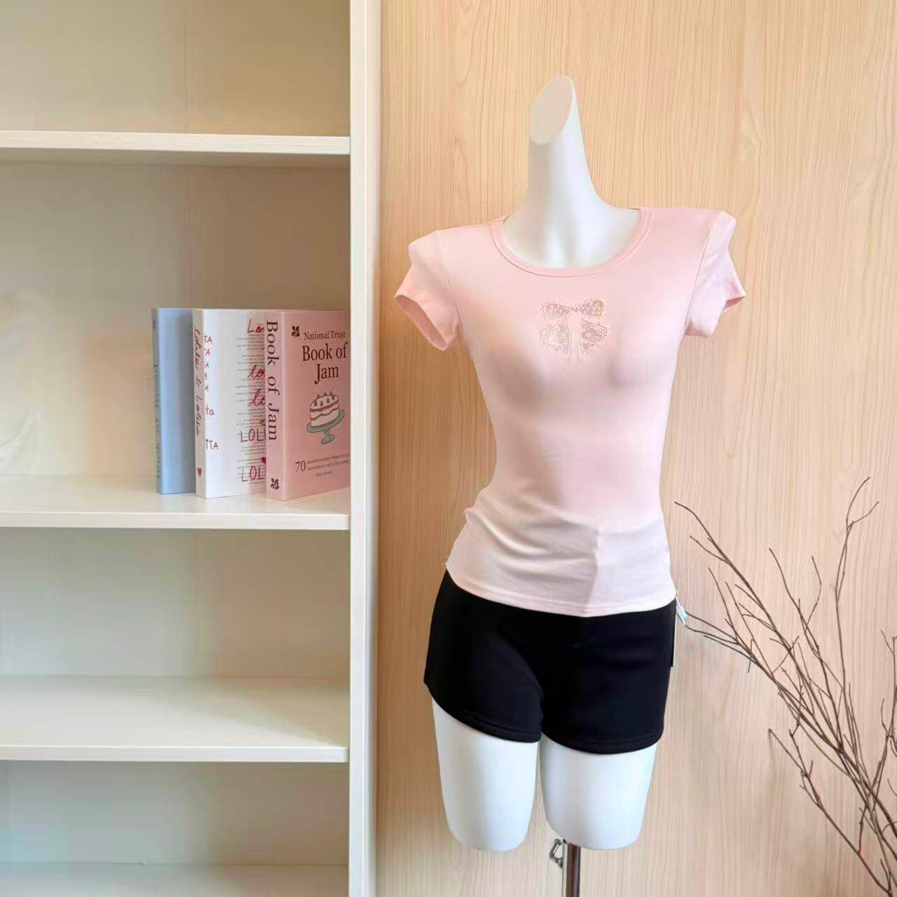 210 그램 좋은 면 핑크색 레이스 나비 매듭 반팔 티셔츠 여성 여름 새로운 순수한 욕망 핫걸 홀로우 아웃 맨위 고유 한 상세 이미지 9