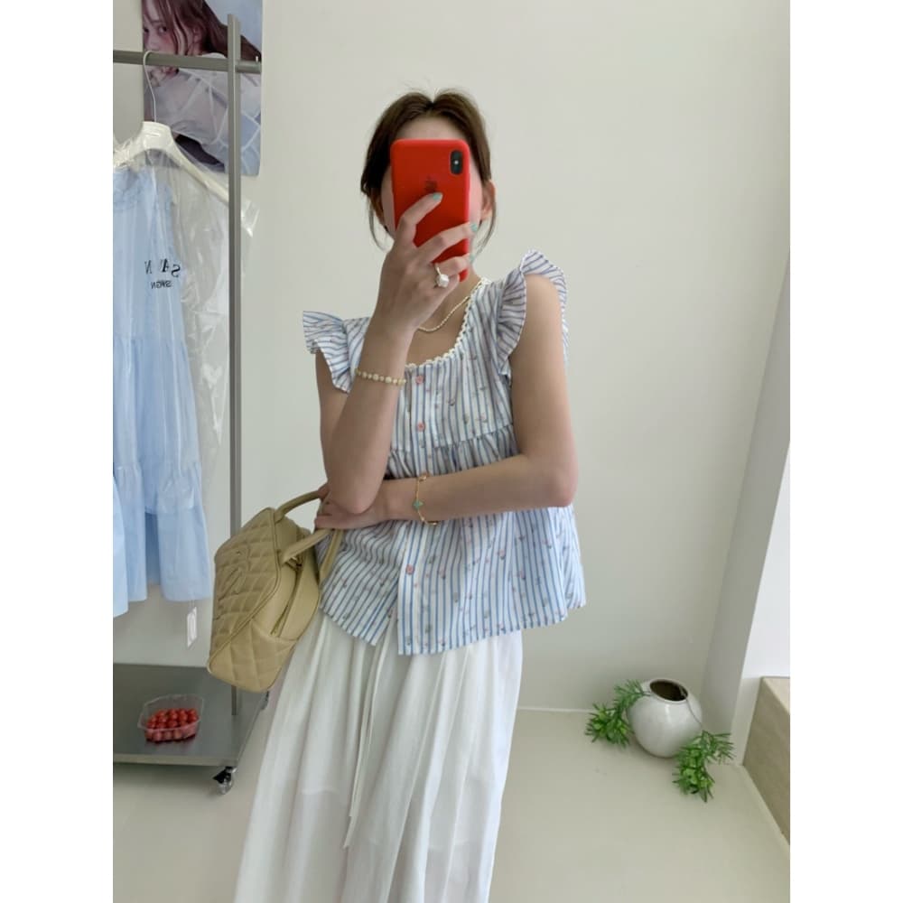 한 부서 꽃 세로 줄무늬 Feifei 소매 작은 셔츠 여름 달콤함 연령 감소 귀여운 인형 셔츠 싱글 줄 버튼 조끼 셔츠 상세 이미지 5