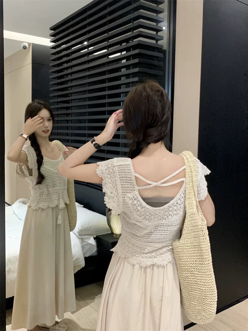 한 부서 홀로우 아웃 자수 반팔 니트 스웨터 여성 의류 여름 디자인 센스 작은 대중 스택 착용 레이스업 술 블라우스 맨위 상세 이미지 5