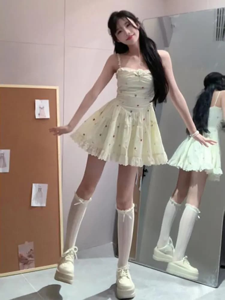 부드러운 바람 자수 슬립 점프 슈트 치마 세트 여성 여름 얇은 스타일 레이스 자외선 차단 오픈 가디건 프랑스식 허리 수축 짧은 치마 이미지 2