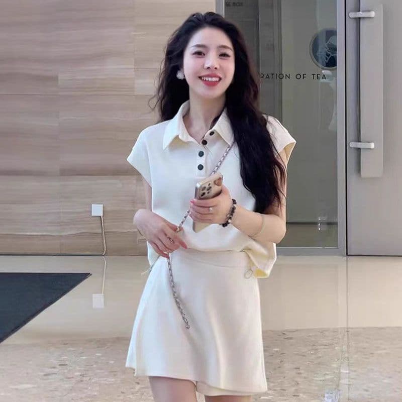2026 인터넷 유명인 폭발 세트 여성 여름 소금 부서 빛 요리 한 연령 감소 외국 가스 캐주얼 운동 반팔 미니 스커트 투피스 세트 상세 이미지 3