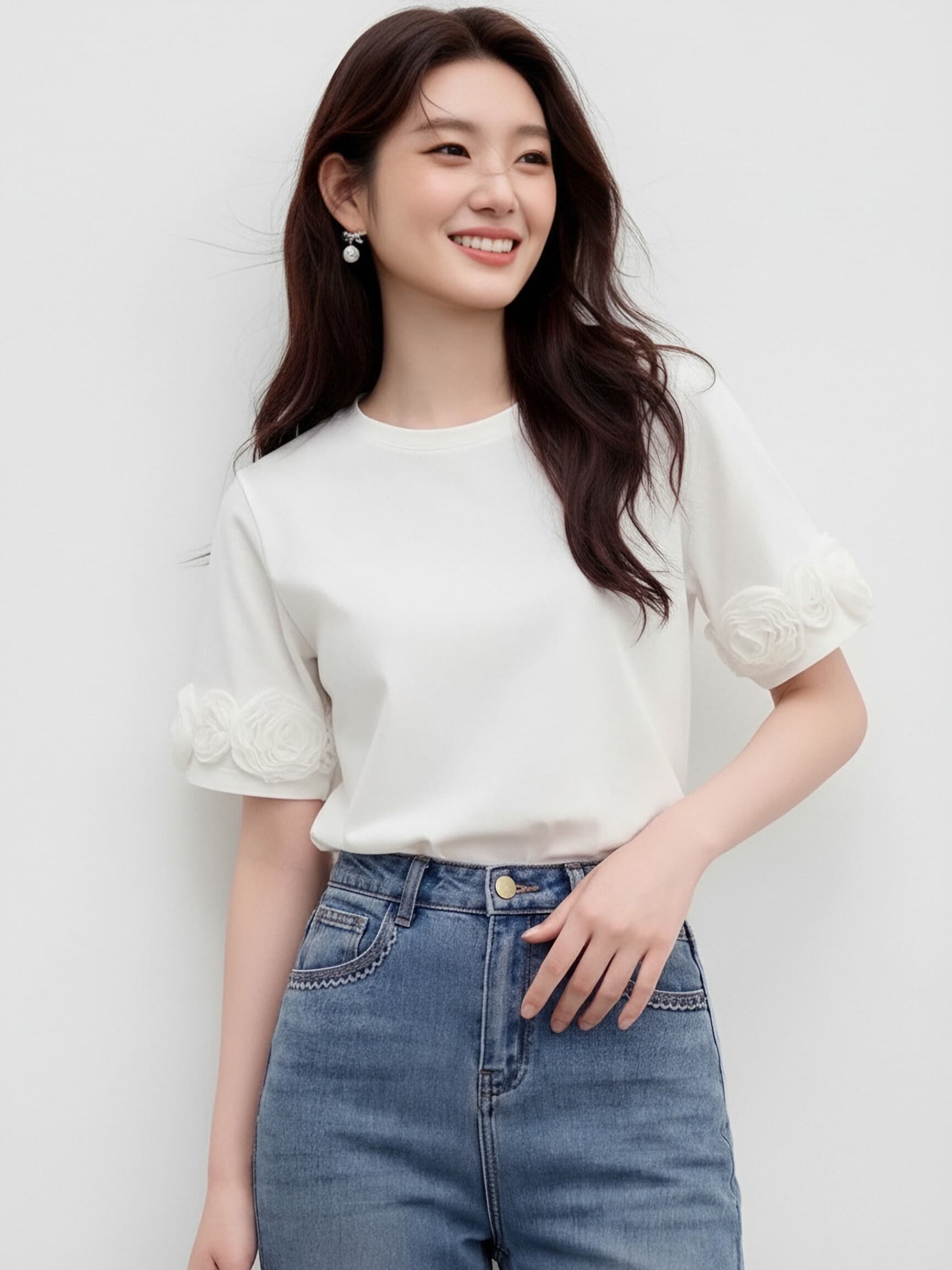 화이트 3 차원 꽃 반팔 티셔츠 여성 여름 새로운 라운드 넥 부드러운 품격 바람 다용도 슬림해 보이는 순면 맨위 상세 이미지 20
