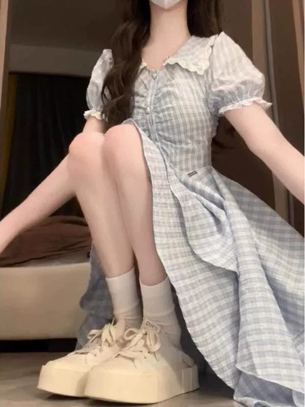 파란색 체크무늬 베이비 칼라 여성 드레스 여름 작은 키 레트로 학원 스타일 디자인 센스 불규칙 짧은 치마 이미지 4