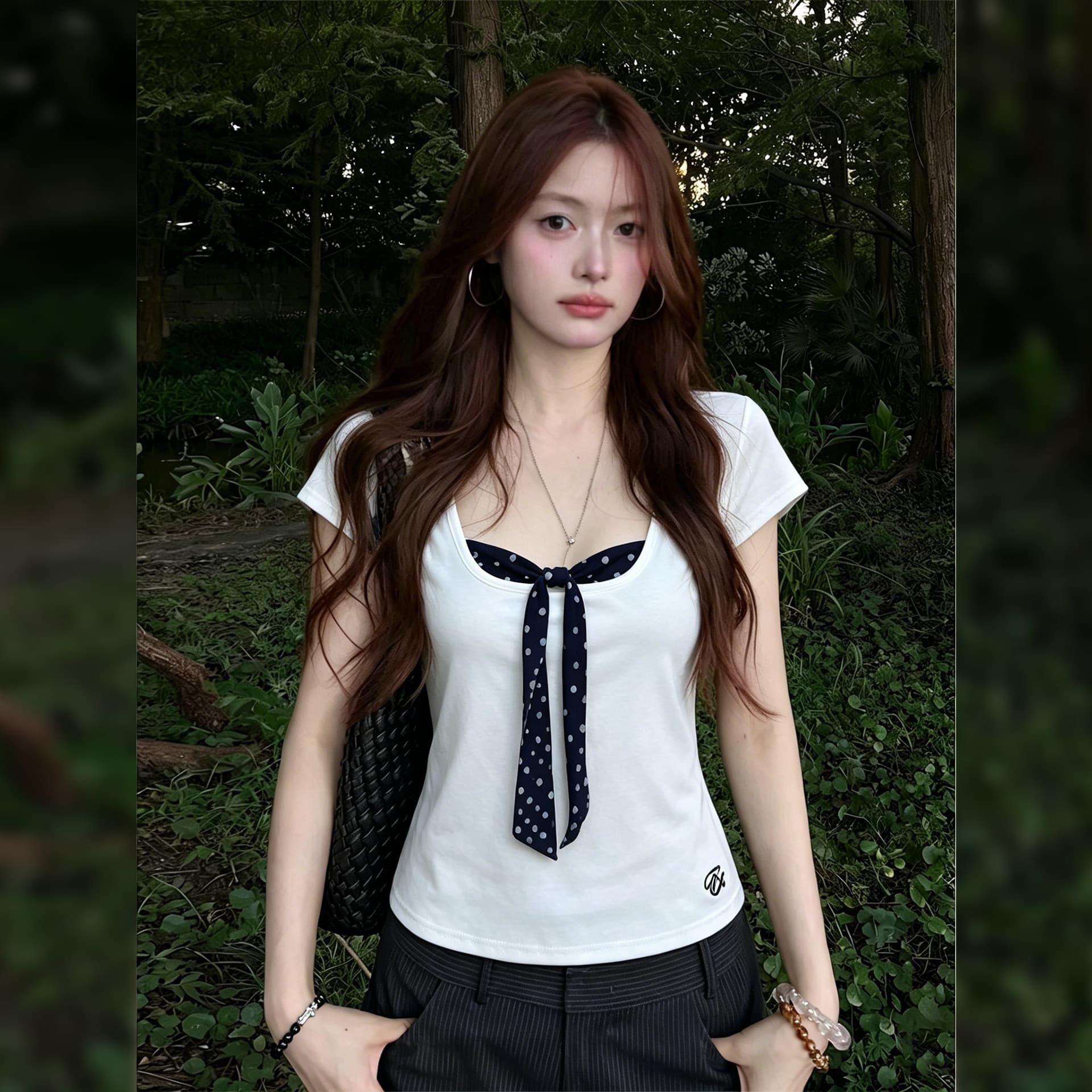 도트 무늬 자수 패치워크 페이크 레이어드 반팔 티셔츠 여성 2026 새로운 여름 나비 매듭 캐주얼 다용도 맨위 상세 이미지 2