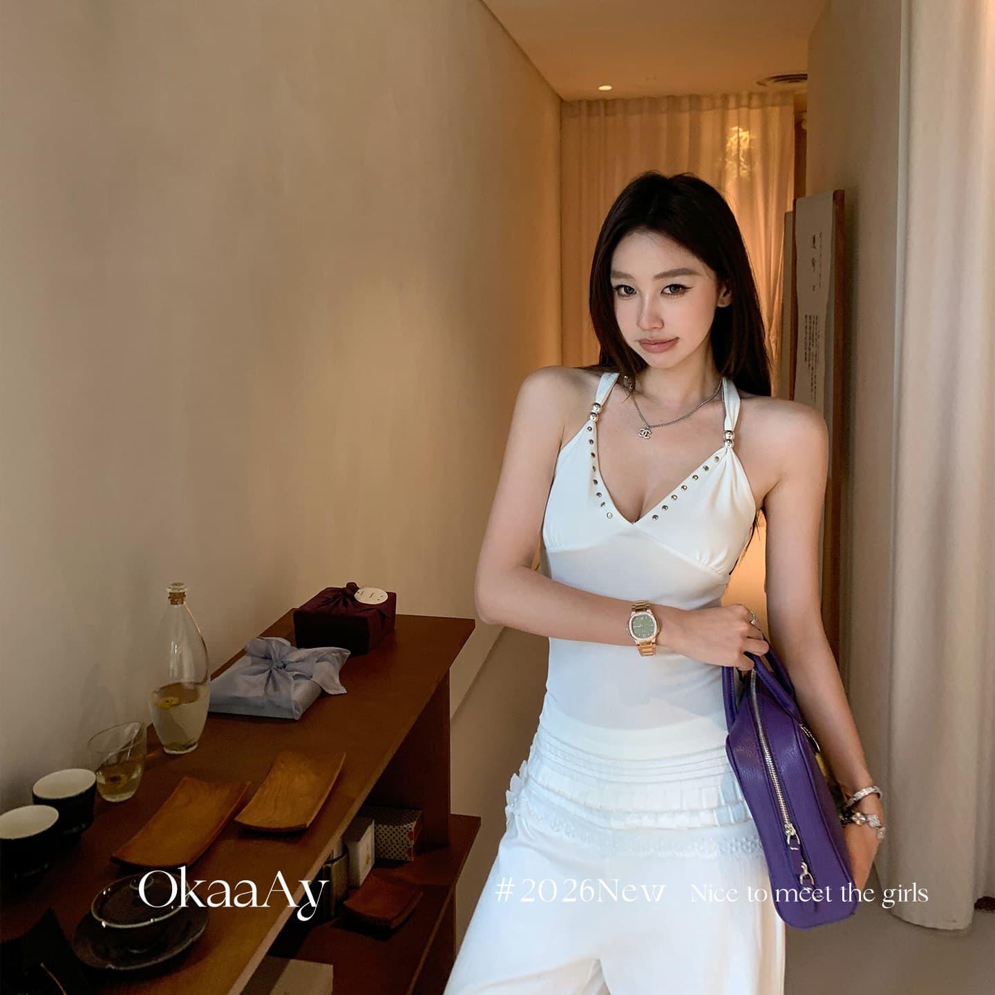 핫걸 V넥 몸매 가꾸기 풀오버 징 캐미솔 여름 디자인 센스 작은 대중 섹시함 백리스 맨위 이미지 3