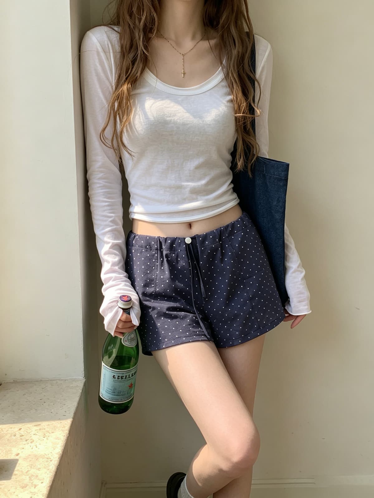 긍정적 인 어깨 화이트 얇은 스타일 u 칼라 자외선 차단 블라우스 여성 여름 착용 가져 가라. 몸매 가꾸기 슬림해 보이는 긴팔 티셔츠 볼륨 측면 쇼트 스타일 맨위 상세 이미지 6