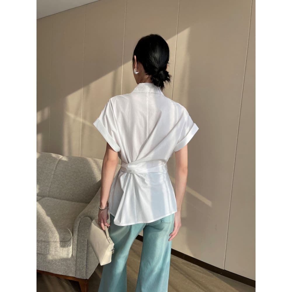 느긋한 POLO 칼라 반팔 여성 셔츠 여름 2026 새로운 허리 수축 레이스업 루즈핏 캐주얼 미니멀리즘 다용도 맨위 상세 이미지 12