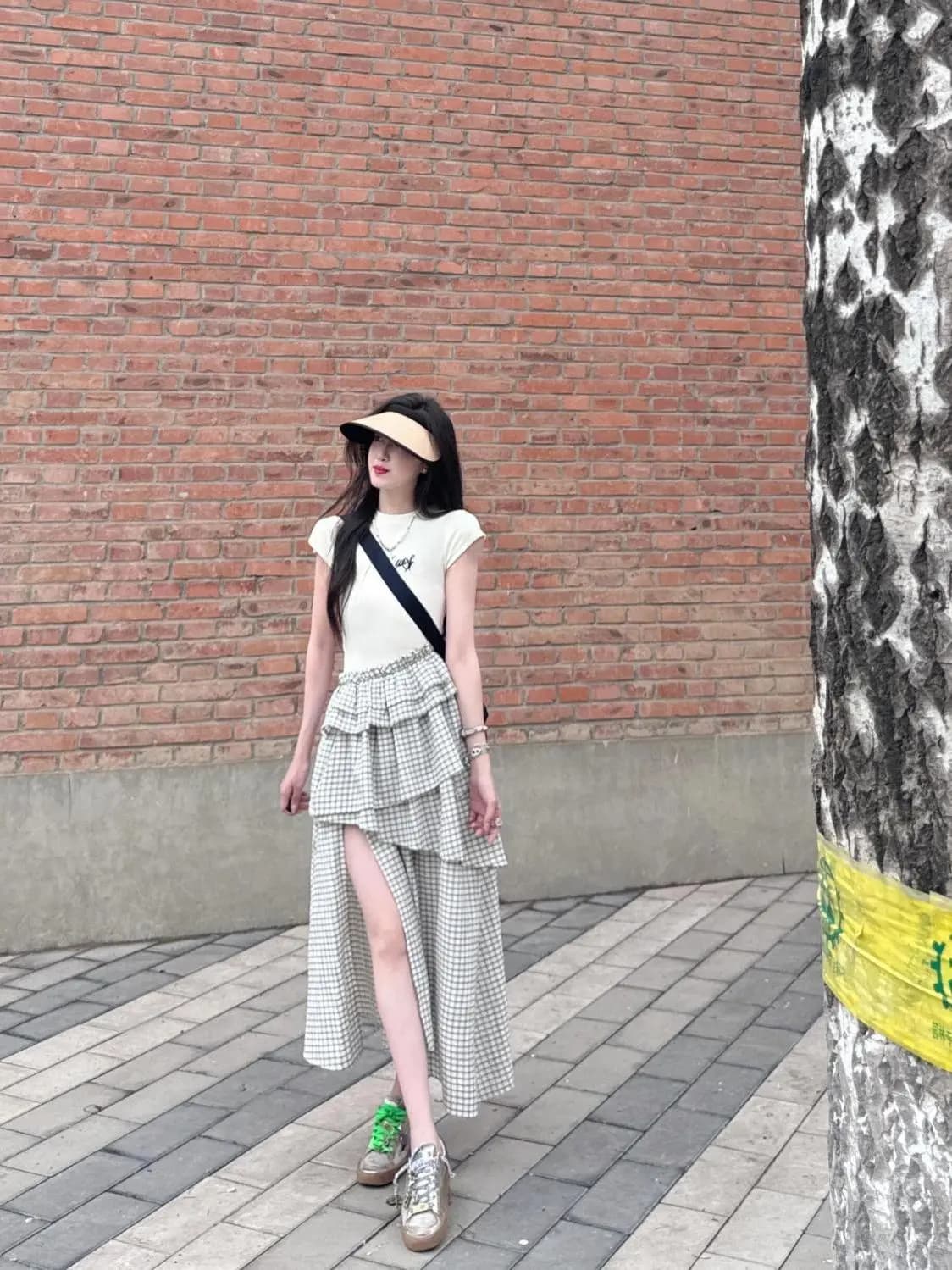 한 부서 ins 패션 패치워크 체크무늬 여성 드레스 여름 2026 디자인 센스 다중 레이어 치마 트임 케이크 드레스 상세 이미지 5