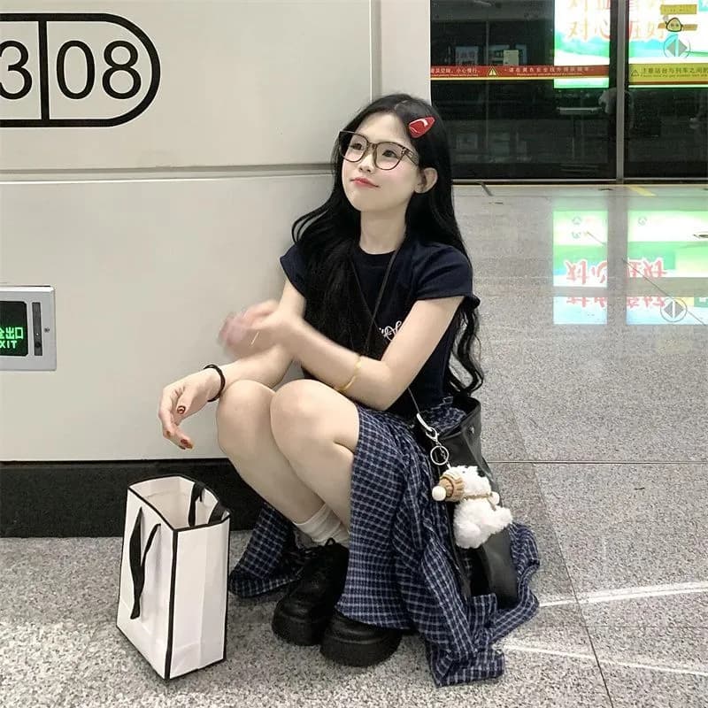 한 부서 ins 패션 패치워크 체크무늬 여성 드레스 여름 2026 디자인 센스 다중 레이어 치마 트임 케이크 드레스 상세 이미지 11