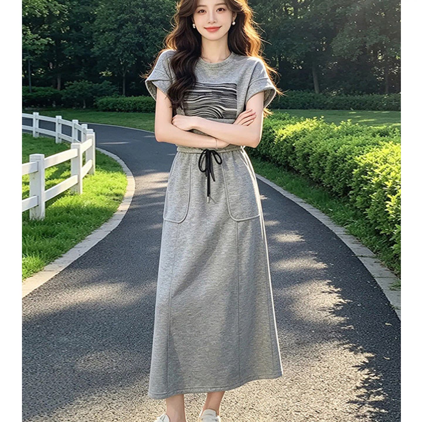 차가운 실크 코튼 2026 여름 새로운 패션 캐주얼 스포츠 슈트 여성 외국 가스 반팔 반신 스커트 투피스 세트 트렌디 이미지 5