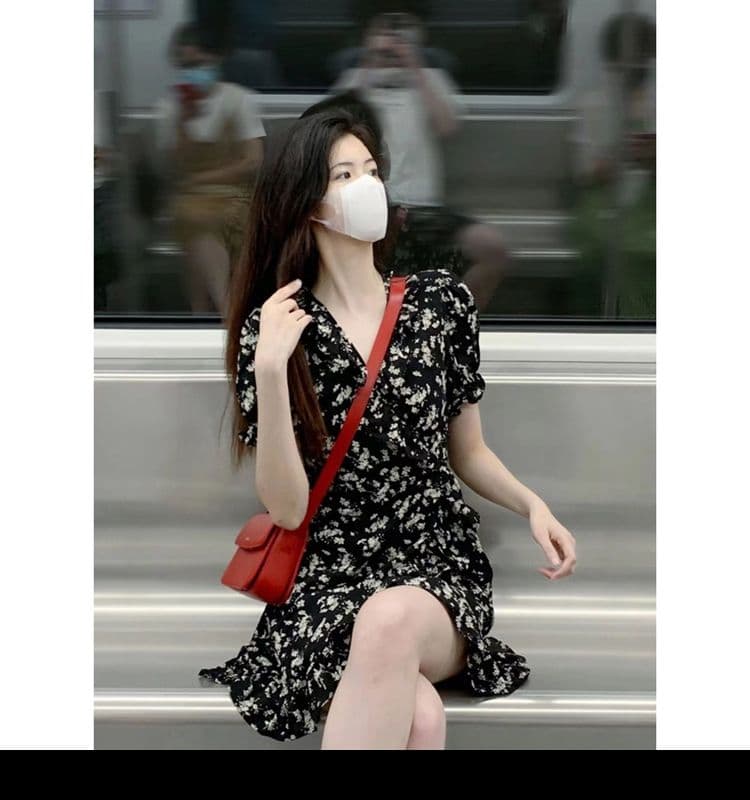 달콤한 매운맛 해변 치마 프랑스식 새로운 검정색 다용도 여성 드레스 여름 디자인 센스 작은 대중 작은 키 불규칙 상세 이미지 6