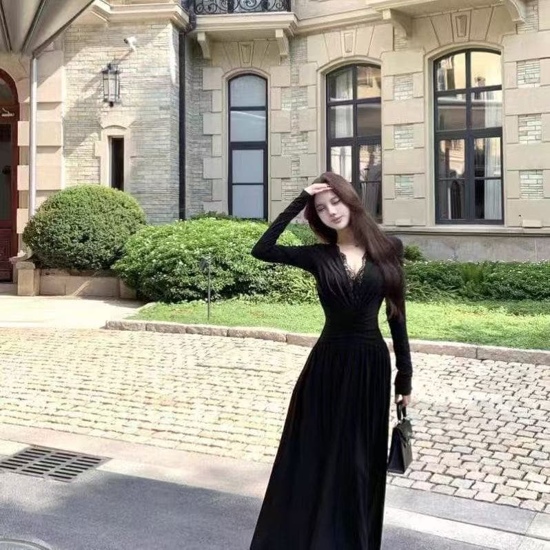 원본 원단 검정색 레이스 조각 V넥 여성 드레스 슬림해 보이는 고급 센스 허리 수축 품격 길다 치마 상세 이미지 5