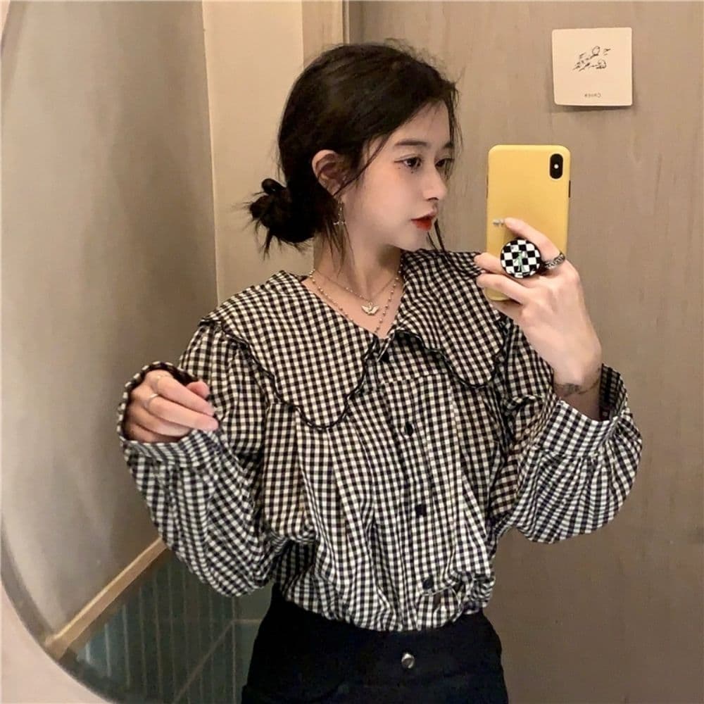 프랑스식 배색 체크무늬 베이비 칼라 여성 셔츠 가을 2026 새로운 캐주얼 루즈핏 슬림해 보이는 단추 품격 맨위