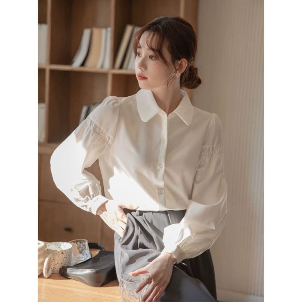 프랑스식 화이트 여성 셔츠 2026 가을 새로운 달콤함 연령 감소 거품 소매 인사이드 가져 가라. 셔츠 긴팔 만나는 맨위