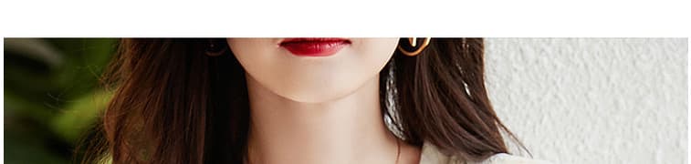자카드 질감 센스 그리드 긴팔 티셔츠 여성 2026 가을 의상 새로운 인사이드 가져 가라. 기본 셔츠 캐주얼 다용도 라운드 넥 맨위 상세 이미지 2