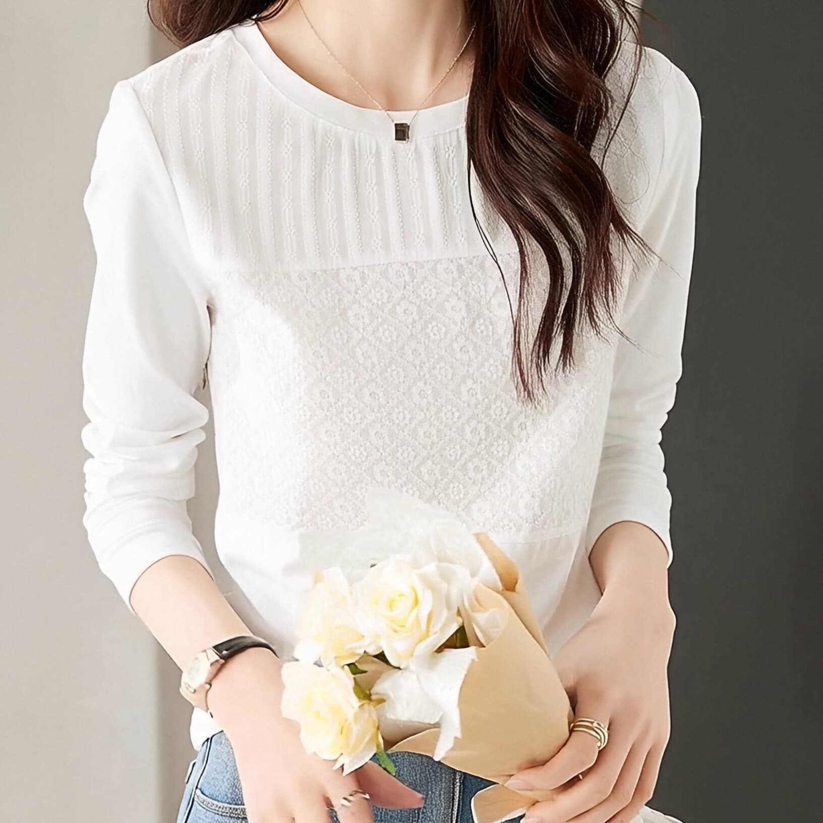 단색 레이스 라운드 넥 패치워크 순면 긴팔 티셔츠 여성 2026 년 봄 가을 새로운 디자인 센스 작은 대중 맨위 이미지 5