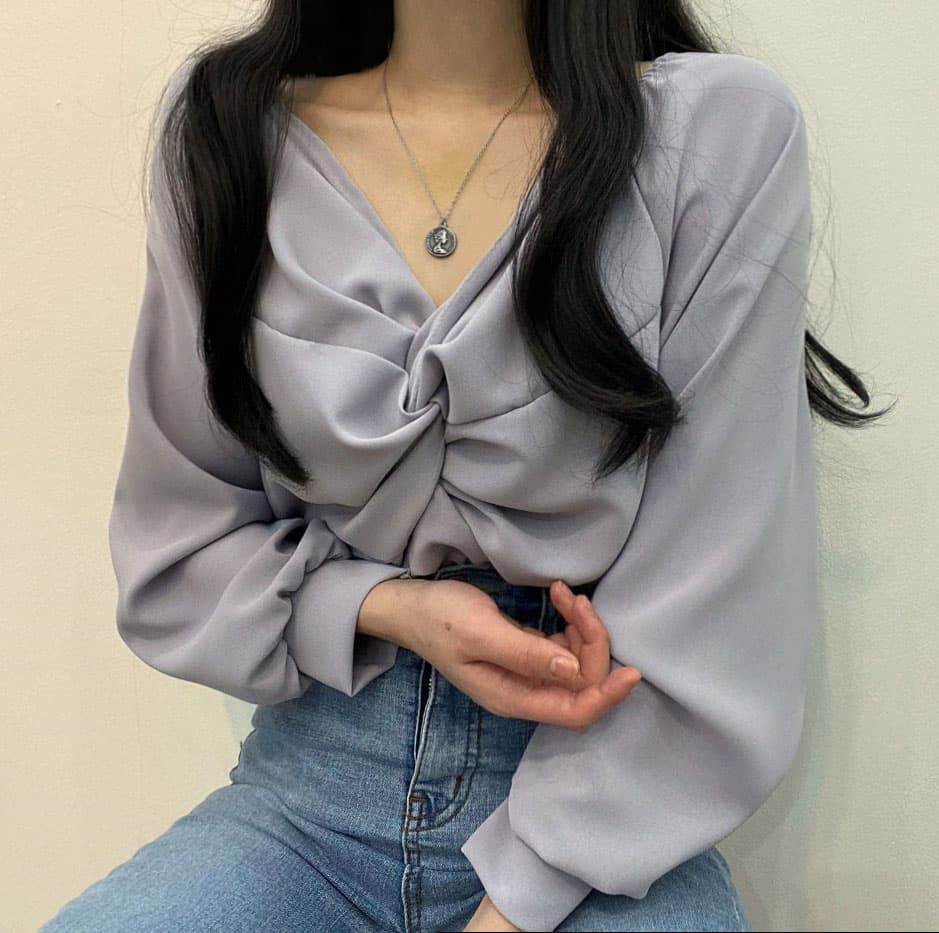 한국 chic 가을 프랑스식 품격 주름 V넥 비틀림 디자인 루즈핏 캐주얼 단색 긴팔 셔츠 맨위 상세 이미지 24