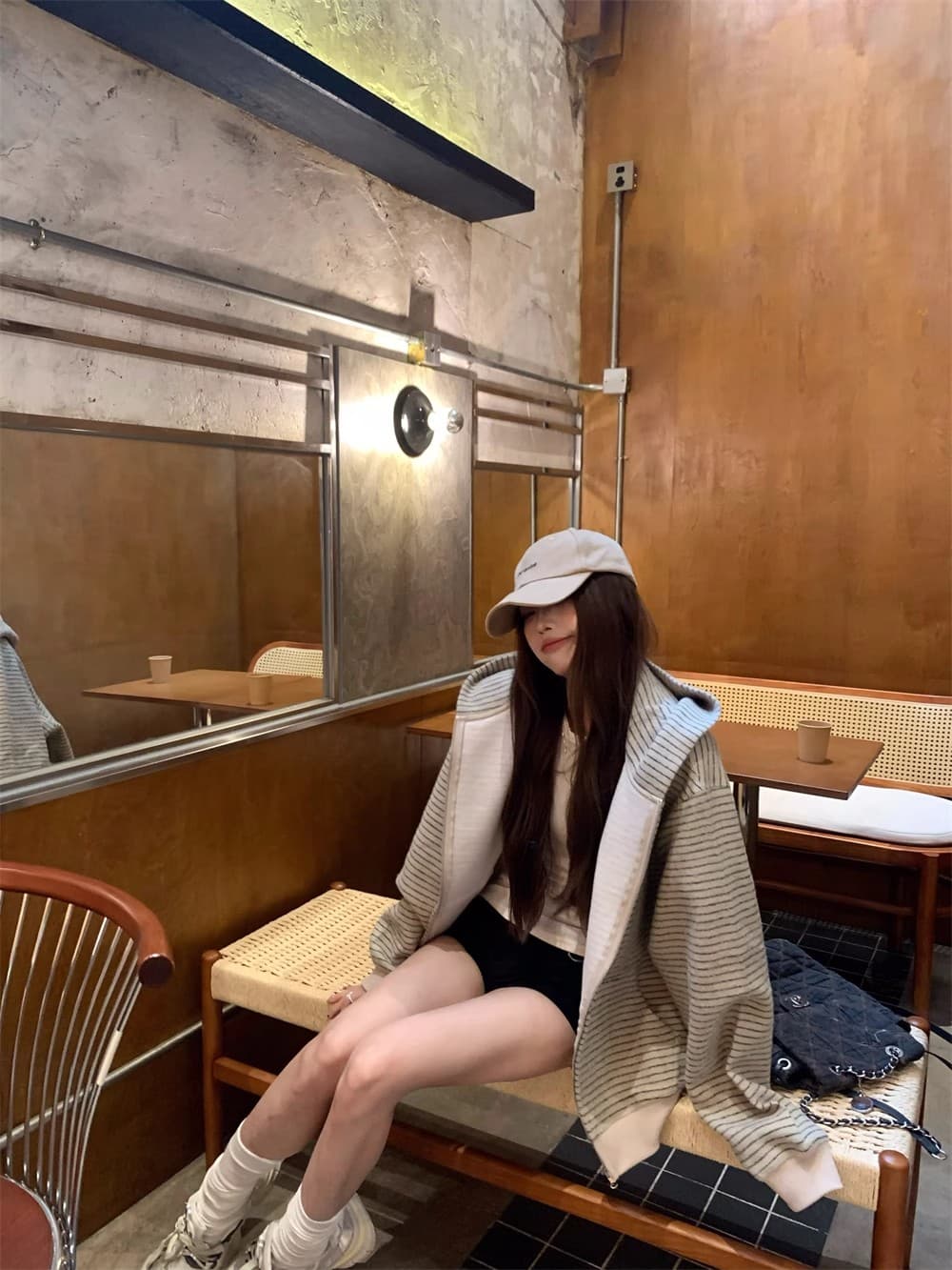 아메리칸 레트로 한 부서 후드 티 스웨터 여성 코트 가을 느긋한 바람 루즈핏 스트라이프 배색 오픈 가디건 다용도 맨위 상세 이미지 11