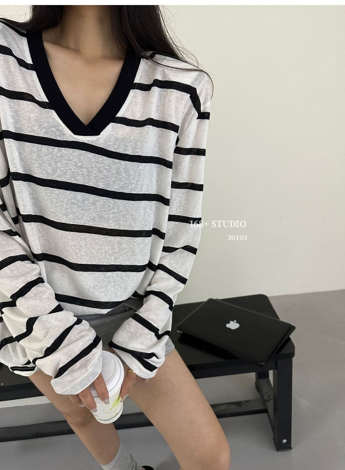 아메리칸 레트로 회색 빨간색 스트라이프 V넥 긴팔 티셔츠 여성 여름 루즈핏 슬림해 보이는 느긋한 바람 자외선 차단 맨위 중간 길이 상세 이미지 6
