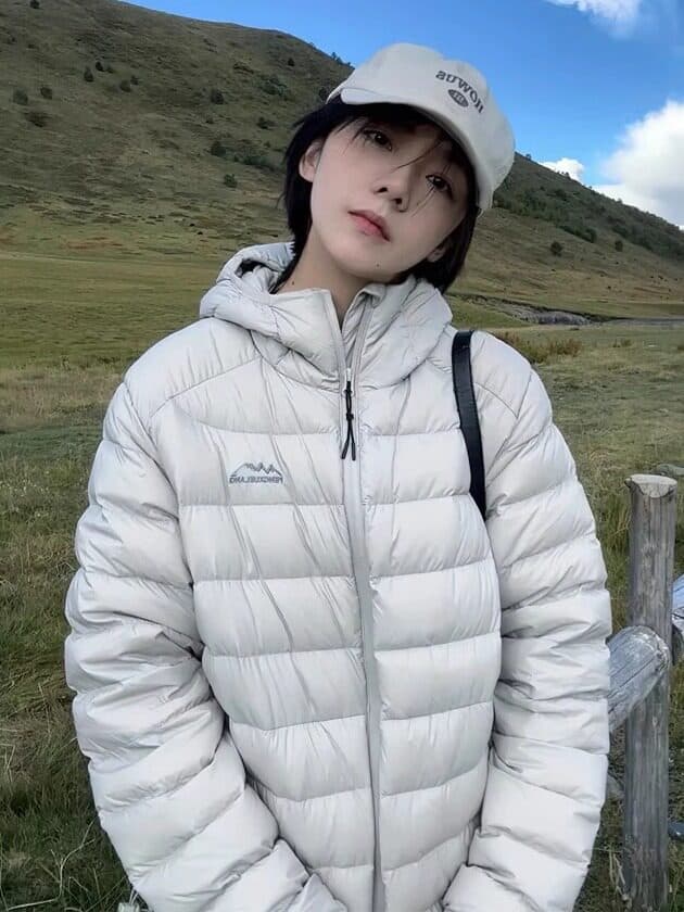 화이트 덕 다운 갈비 살 다운 재킷 여성 겨울 커플 재킷 얇고 가벼운 루즈핏 새로운 2026 후드 두꺼운 작은 키 상세 이미지 7