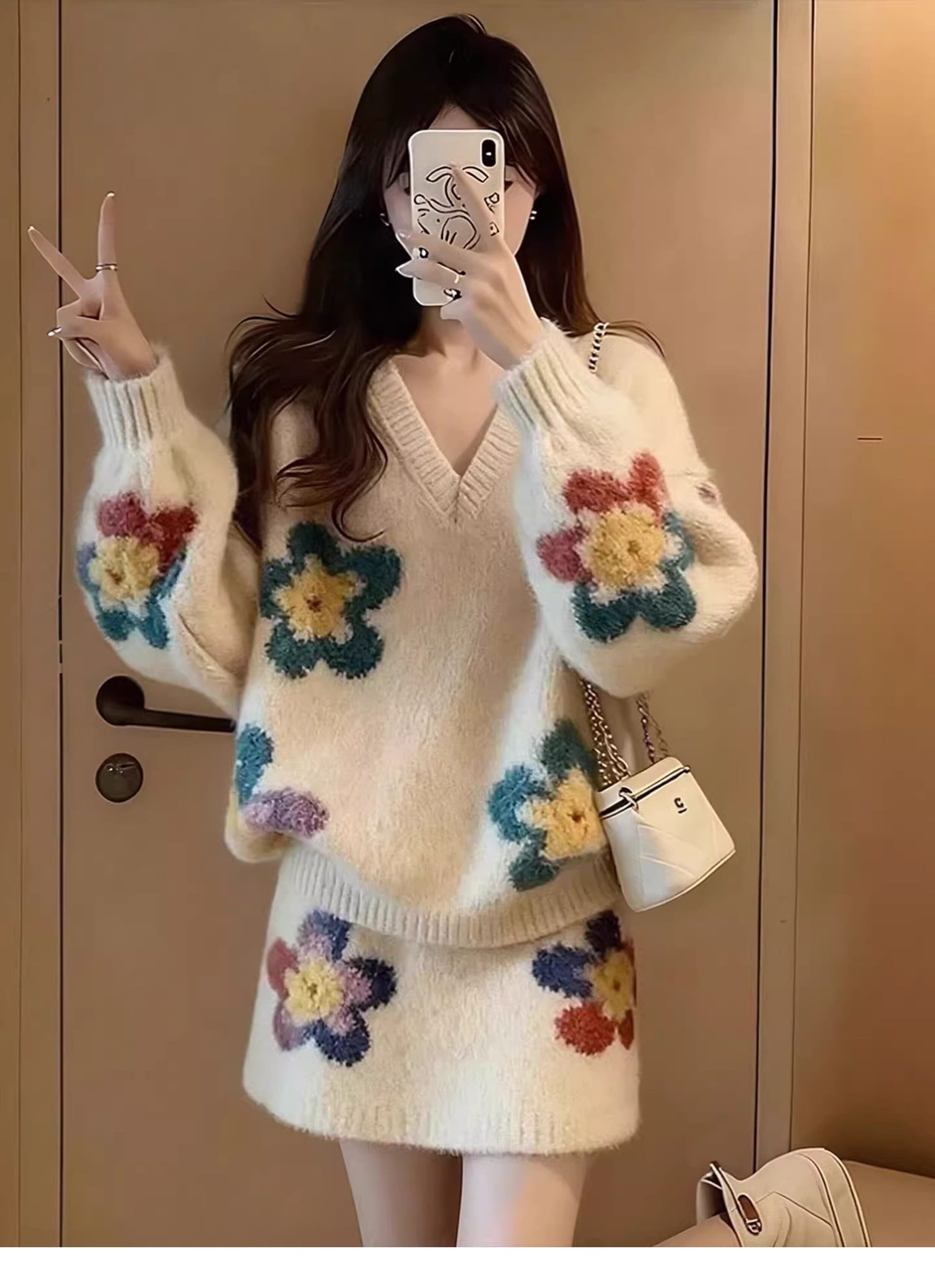 원본 좋은 품질 가을 겨울 의류 코디 에이즈 환자 세트 새로운 부드러운 찹쌀 핫걸 꽃 V넥 스웨터 미니 스커트 고급 상세 이미지 11