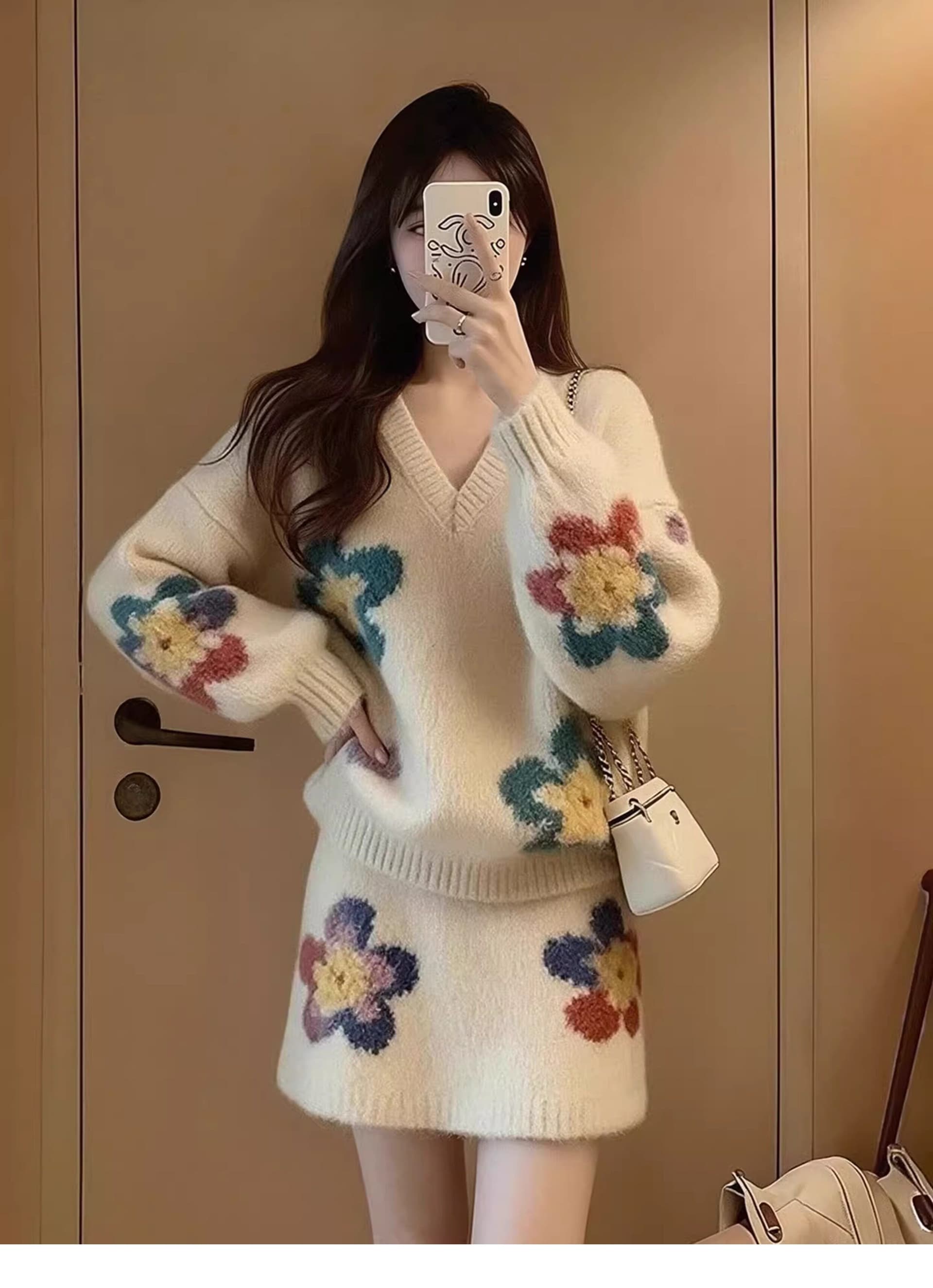 원본 좋은 품질 가을 겨울 의류 코디 에이즈 환자 세트 새로운 부드러운 찹쌀 핫걸 꽃 V넥 스웨터 미니 스커트 고급 상세 이미지 12