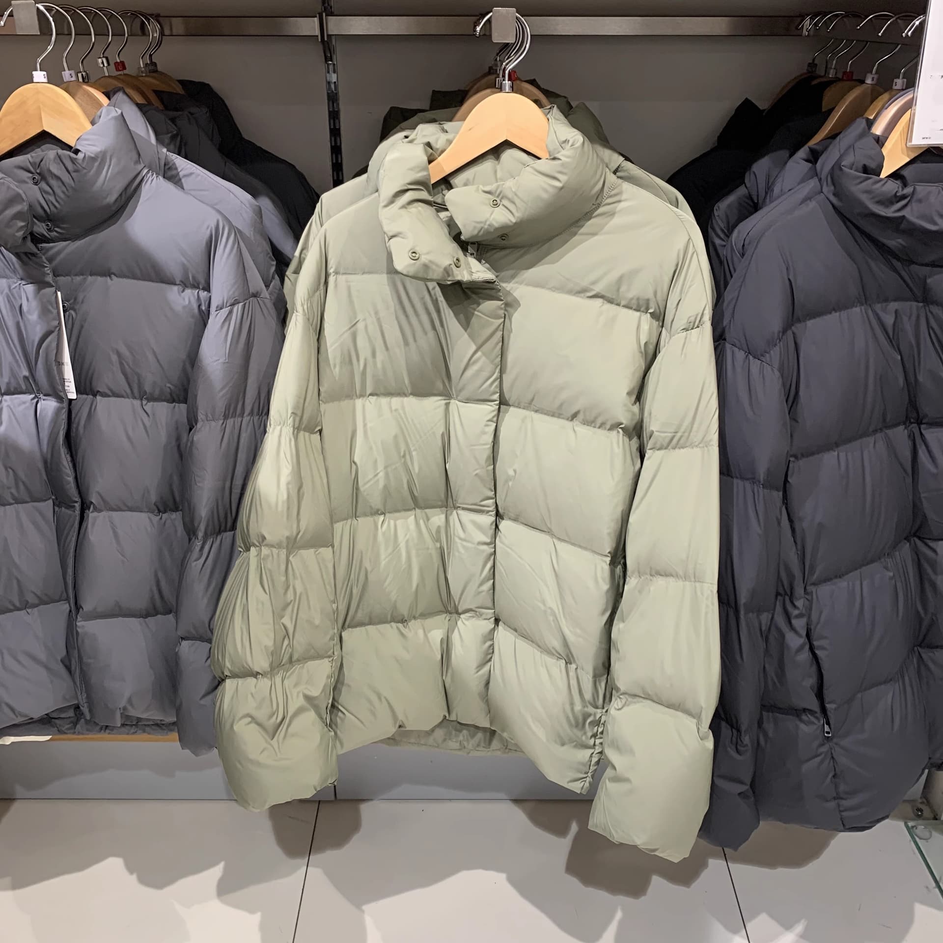 화이트 덕 다운 일본식 피팅 룸 새로운 스탠드 칼라 높음 펀 단색 다운 재킷 재킷 여성 코트 루즈핏 재킷 상세 이미지 11