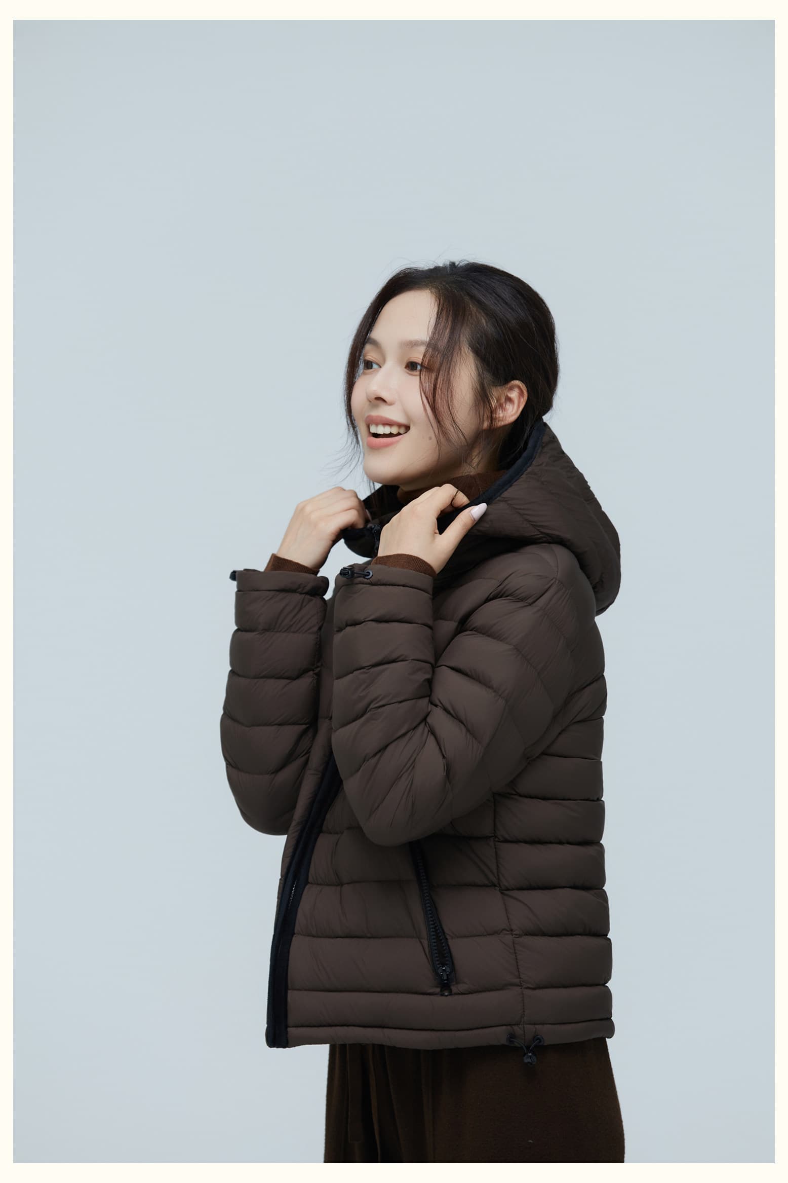 95 화이트 덕 다운 빛 노래 asqb 갈비 살 다운 재킷 여성 짧은 2026 새로운 겨울 배색 누비 이불의 재료 솔기 후드 재킷 상세 이미지 17