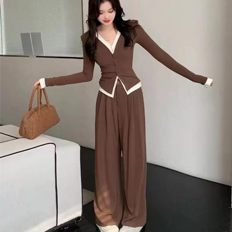 2026 가을 캐주얼 패션 페이크 레이어드 디자인 슬림해 보이는 맨위 하이웨이스트 슬림해 보이는 와이드 레그 팬츠 투피스 세트 세트 상세 이미지 6