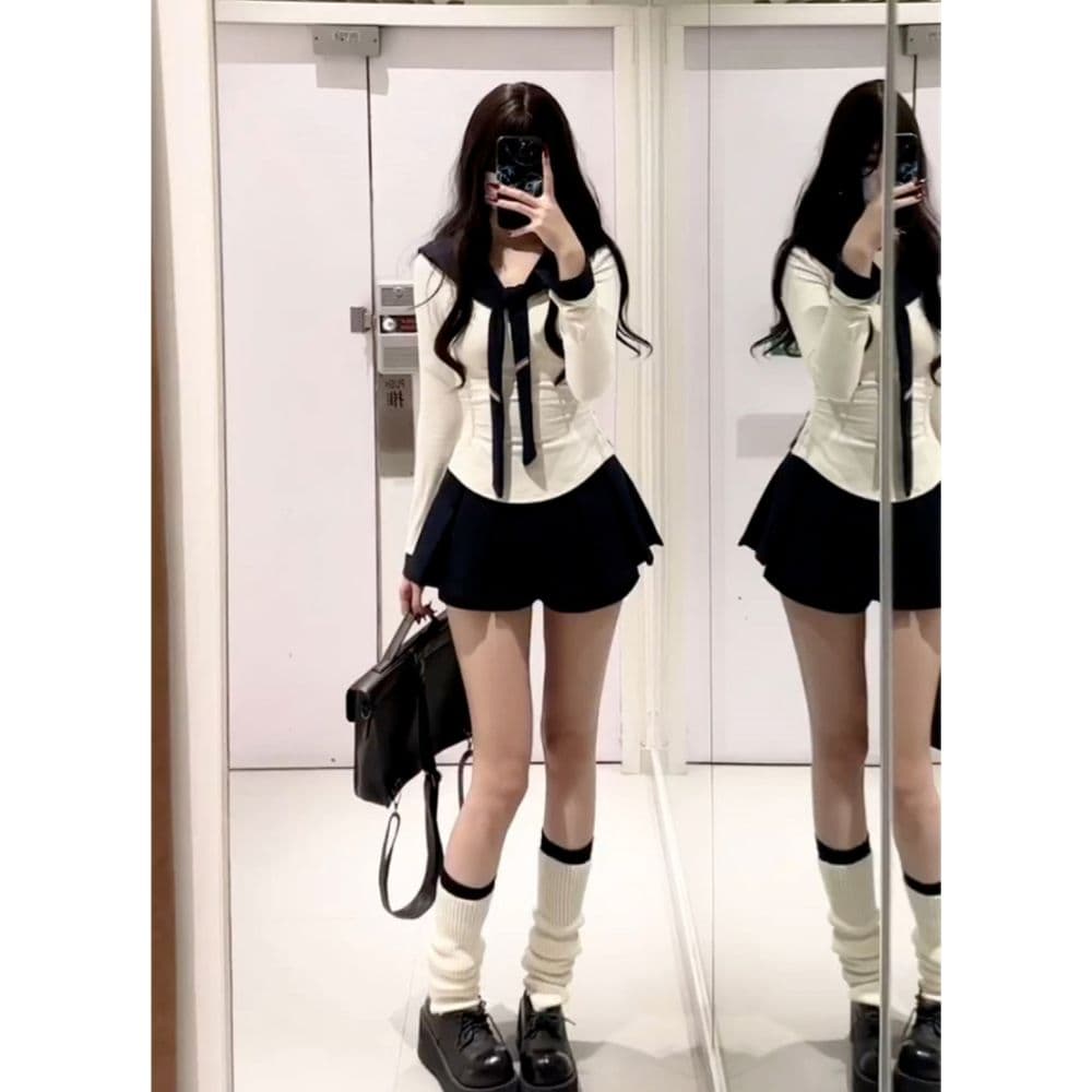 순수한 욕망 달콤한 핫걸 세트 학원 스타일 디자인 센스 해군 칼라 몸매 가꾸기 맨위 플리츠 반신 스커트 소녀 3종 세트 이미지 2