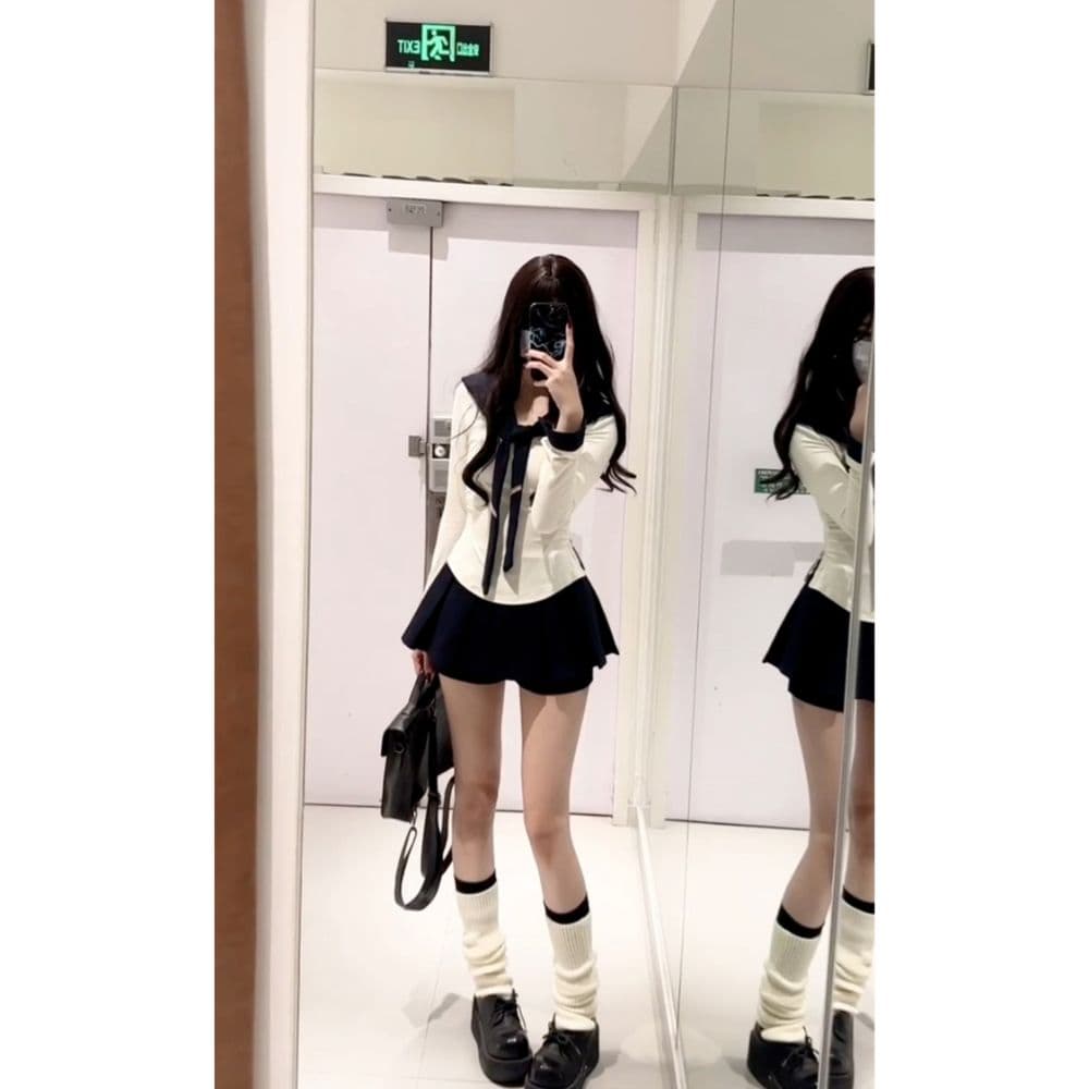 순수한 욕망 달콤한 핫걸 세트 학원 스타일 디자인 센스 해군 칼라 몸매 가꾸기 맨위 플리츠 반신 스커트 소녀 3종 세트 상세 이미지 5
