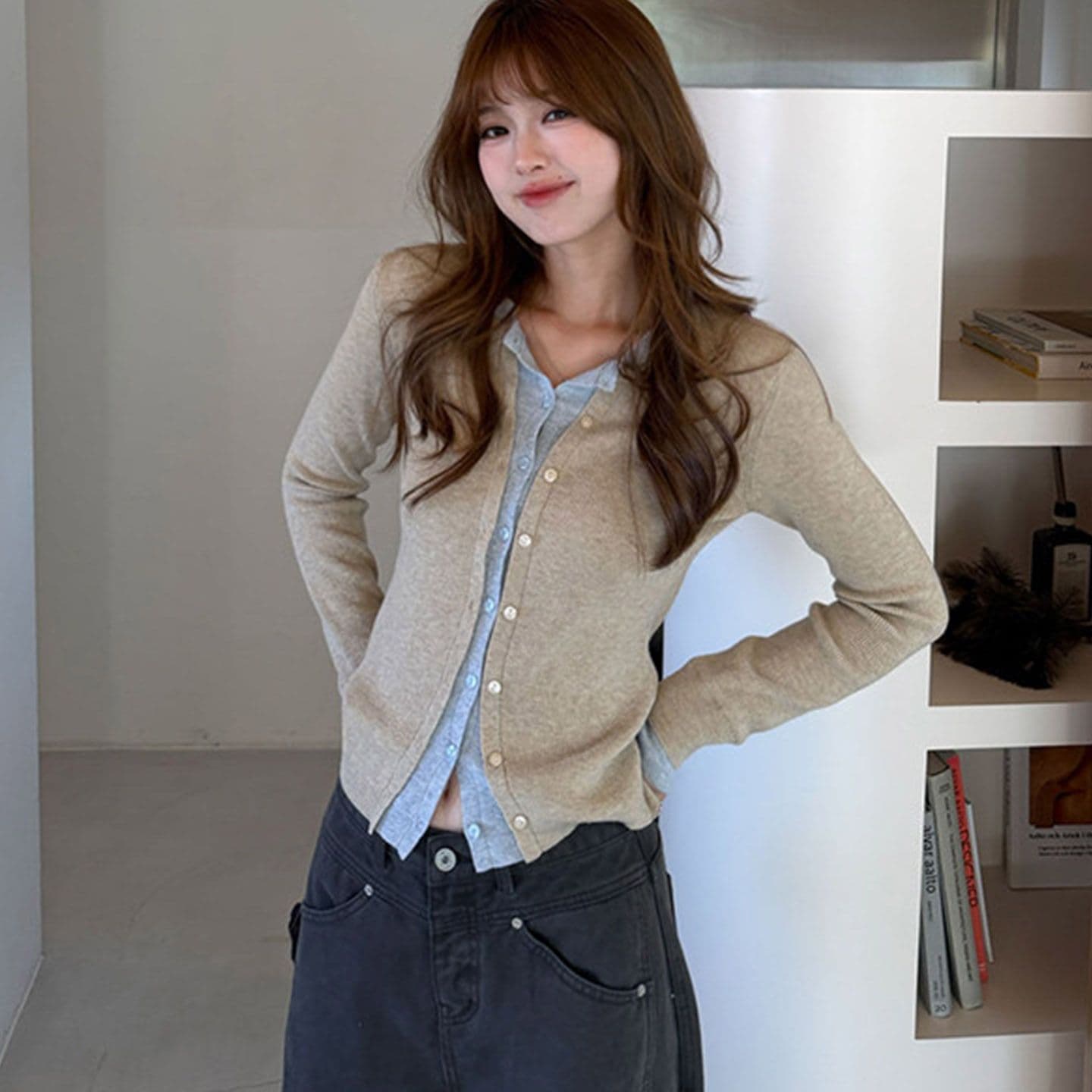 원본 좋은 품질 한 부서 페이크 레이어드 패치워크 색상 양모 니트 오픈 가디건 여성 가을 허리 수축 슬림해 보이는 긴팔 맨위 상세 이미지 5
