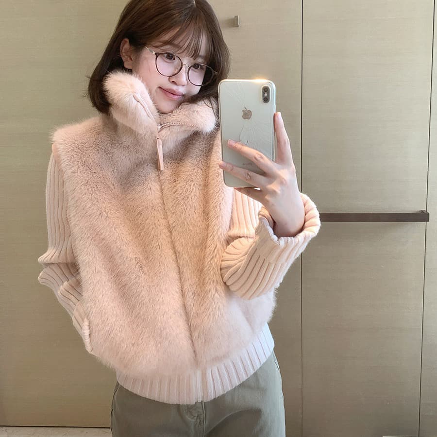 다운 코튼 조끼 여자 2026 새로운 가을 겨울철 스택 착용 루즈핏 조끼 외부 가져 가라. 어깨 작은 코튼 외투